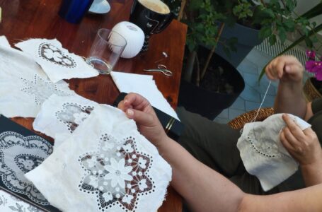 Zajęcia z haftu angielskiego