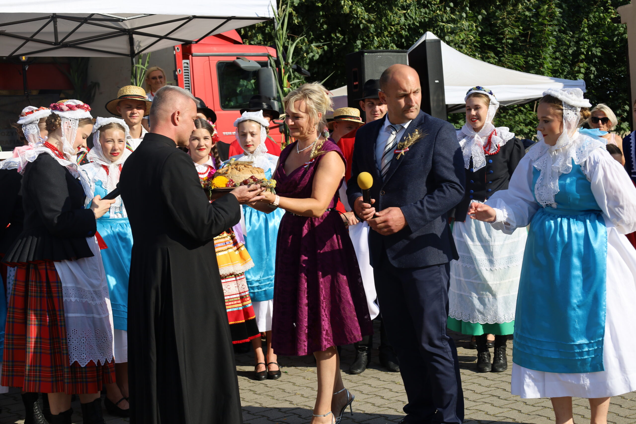 Dożynki parafialne w Biniewie