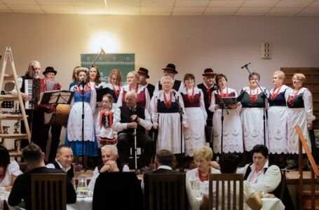 Łąkociny: Dwie dekady z folklorem na ustach